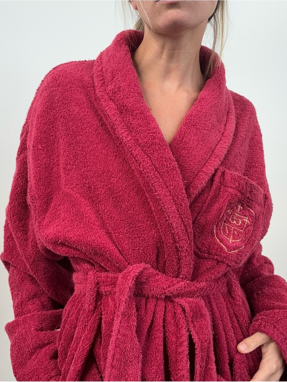 Victoria's Secret Plush Shawl-Collar Robe in Deep Raspberry - Picture 9 of 15